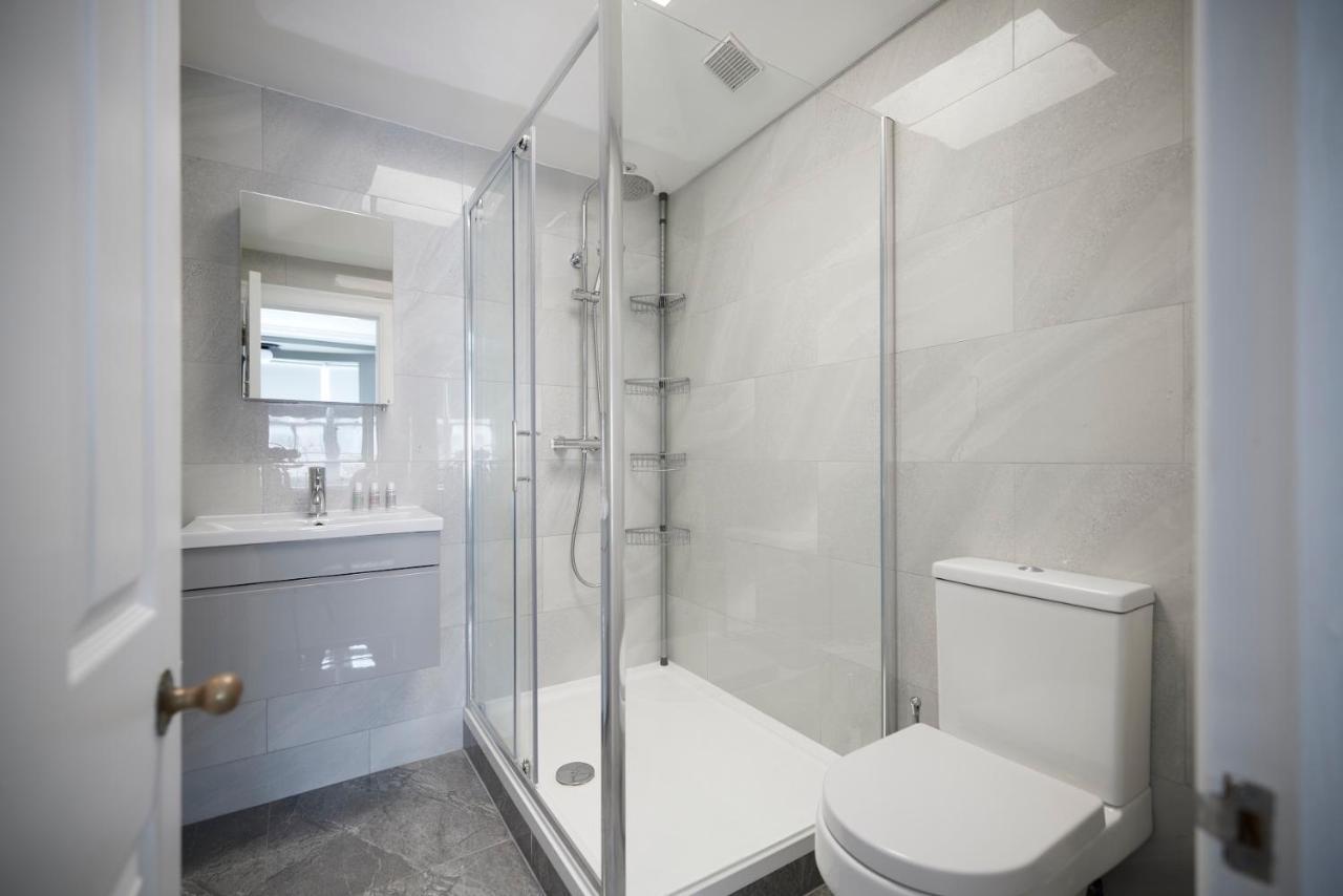 The South Kensington Wonder - Trendy 3Bdr House With Garden Daire Londra Dış mekan fotoğraf